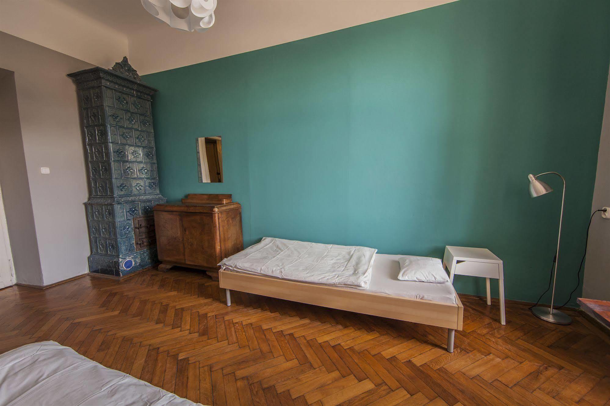 Travellers Inn Hostel Kraków Eksteriør billede